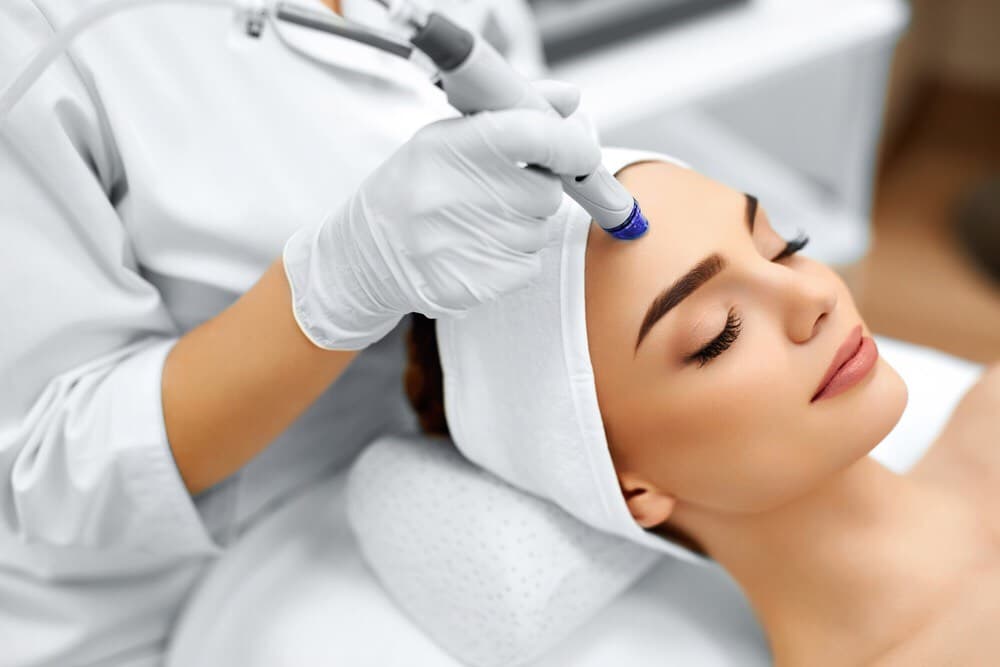 Клініка косметології MEDLOUNGE BEAUTY CLINIC